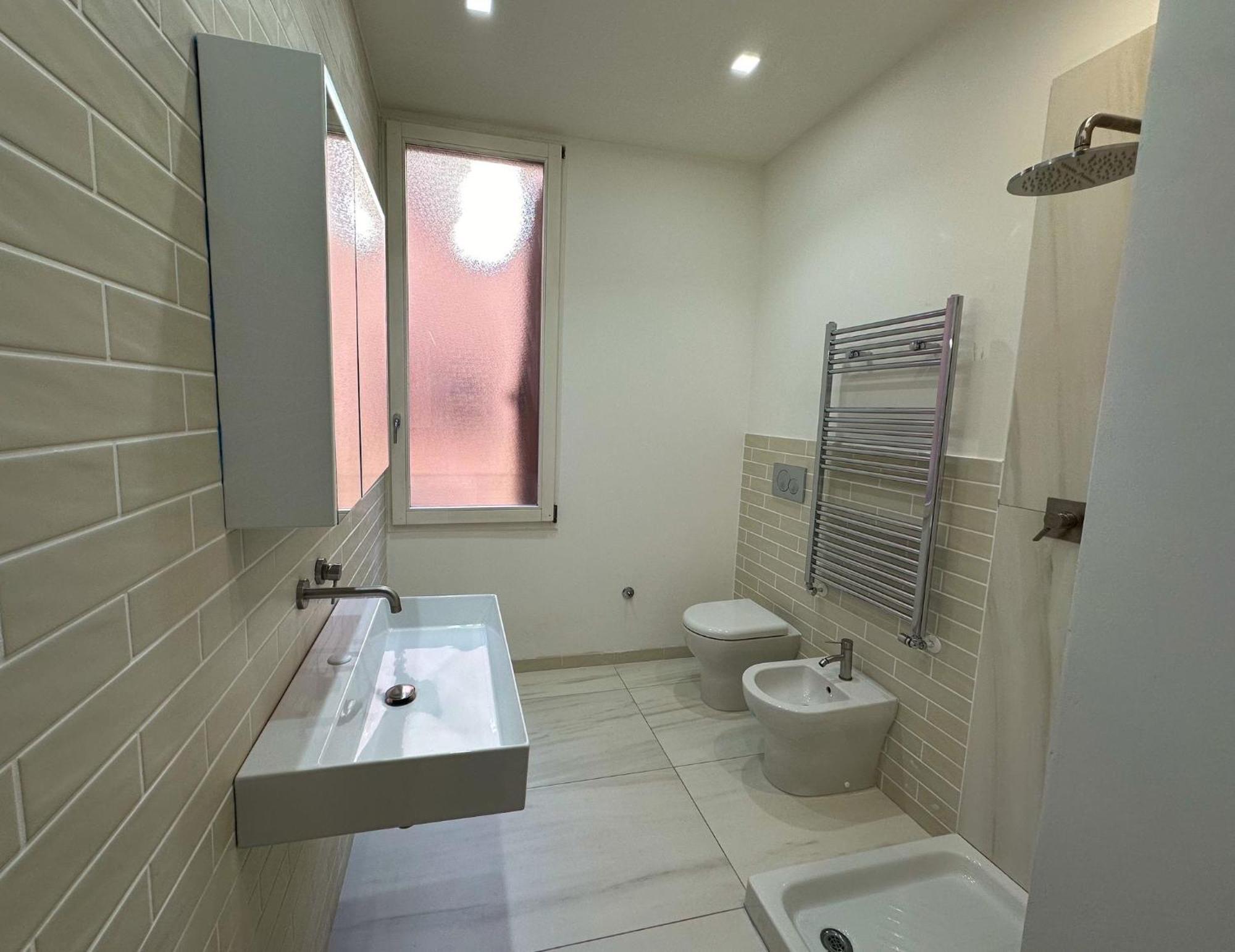 Whouse Large Suite Apartment Indipendenza Bolonia Zewnętrze zdjęcie